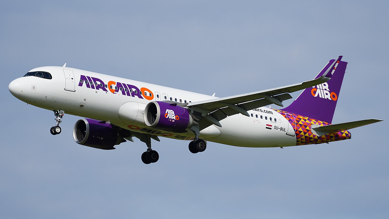 Airbus A320neo Air Cairo SU-BUL in avvicinamento a Berlino Brandenburg